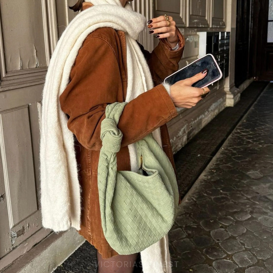 Geknotete Wildleder Schultertasche