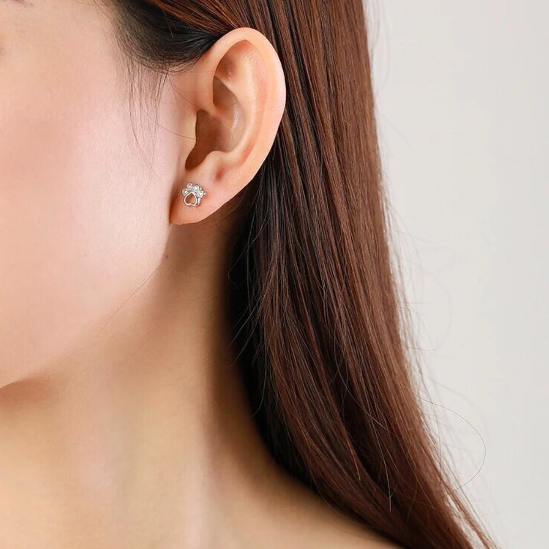 Pfoten Ohrstecker aus Sterlingsilber – Mit funkelnden Zirkonia