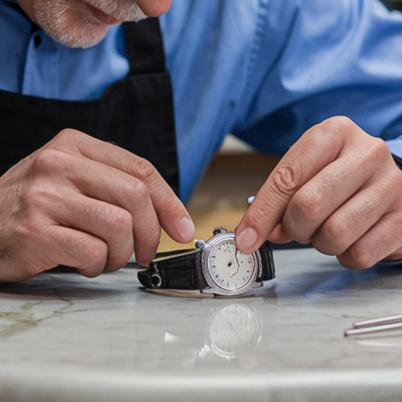 Rio | Hohles doppelseitiges Zifferblatt Skelett Quarz Uhr | 42mm