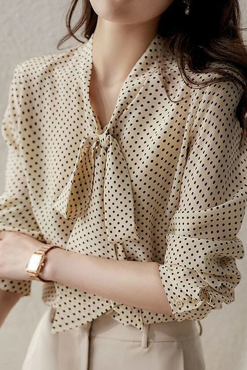 Modisches lässiges Polka-Dot-Hemd