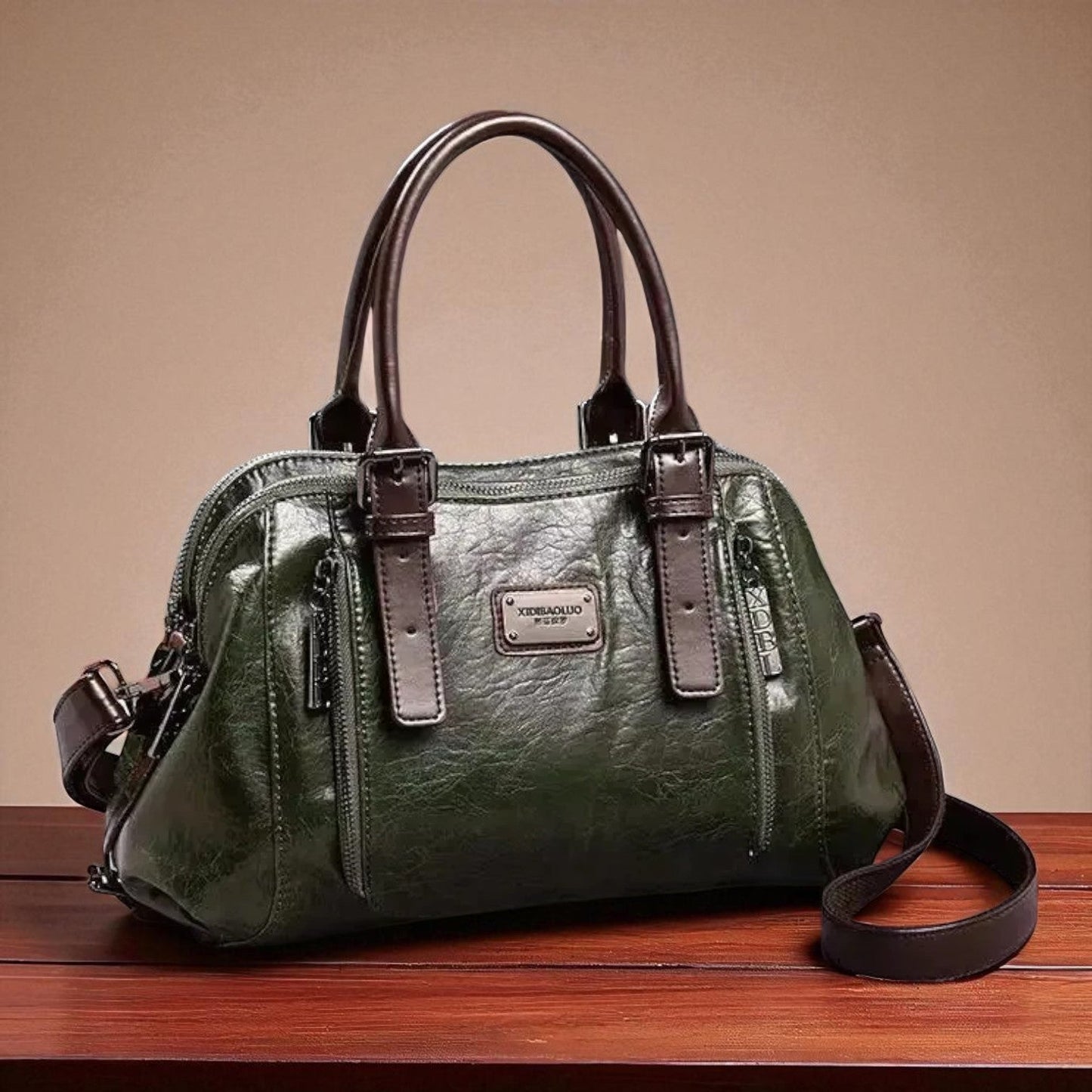 Luxuriöse zeitlose Tasche | Rotem's Luxe Statement