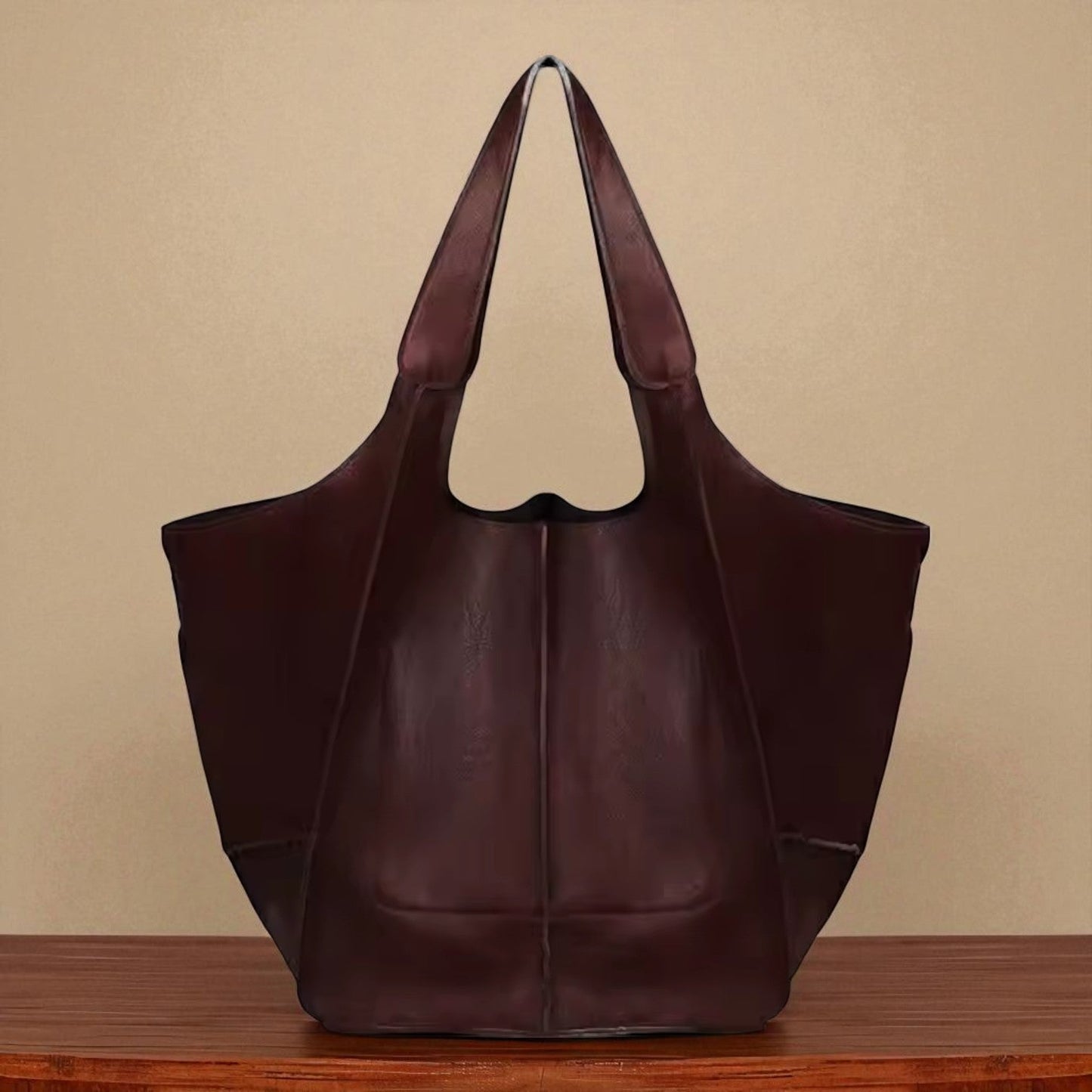 Klassische und stilvolle Vintage-Tasche | Danas zeitlose Anziehung