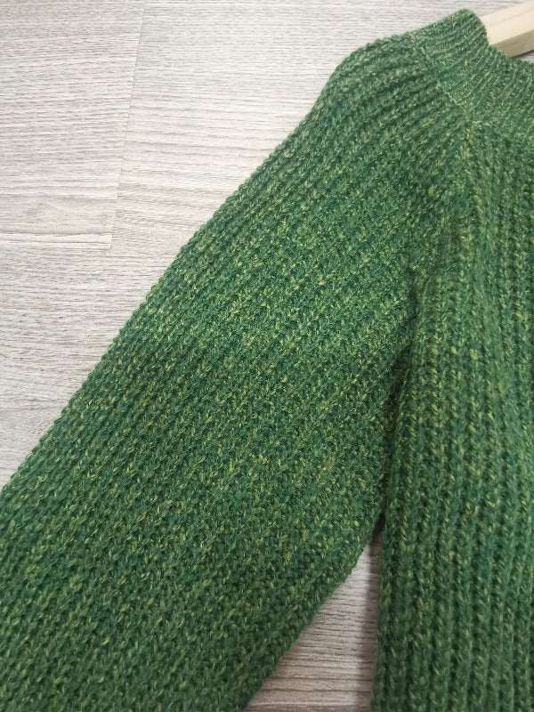 Der Nora Pullover — Frischer, weicher Strick