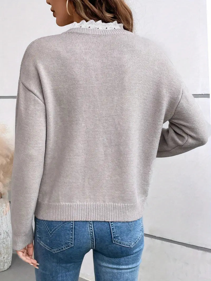 Cecile - Pullover mit Spitzenkragen