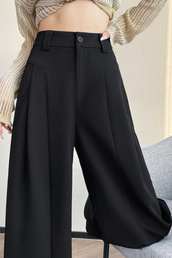 Lässige vielseitige plissierte weite Hose