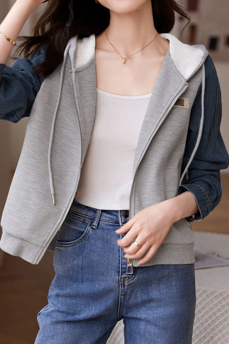 Kapuzensweatjacke aus Denim mit Kontrast