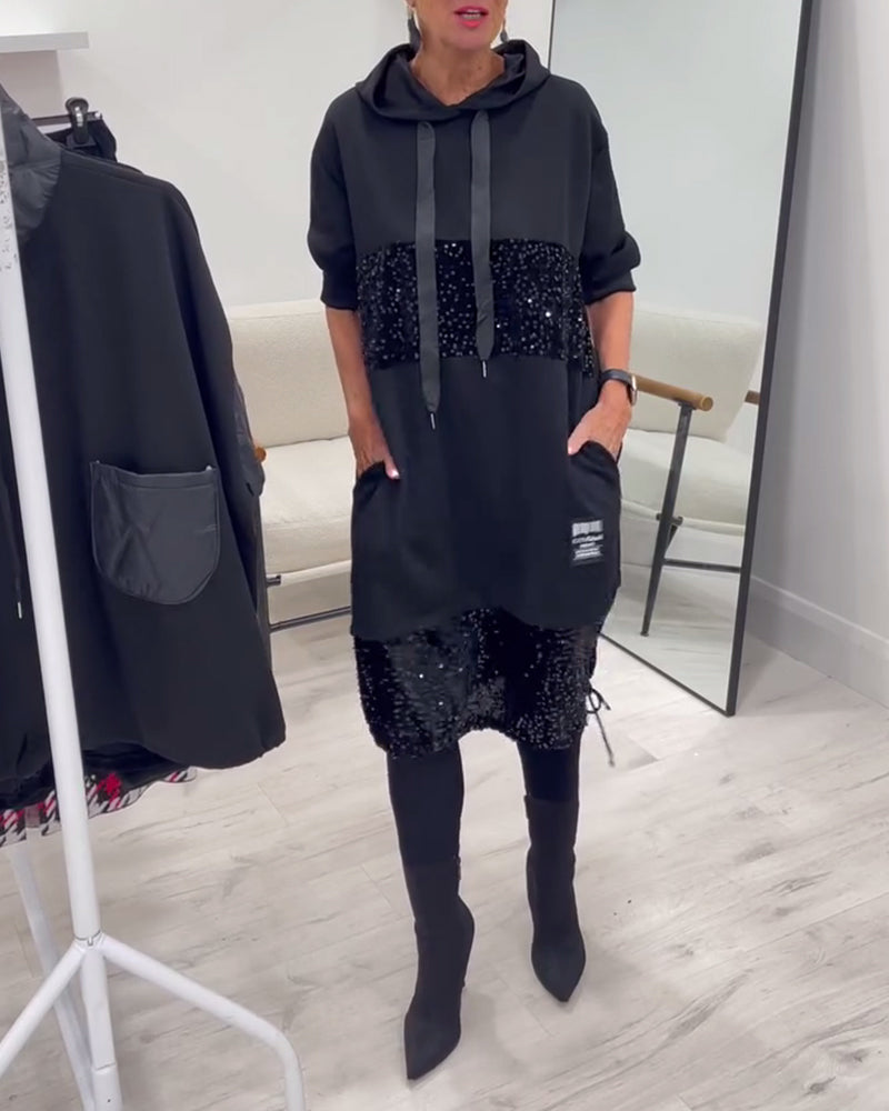 Kapuzenkleid mit trendigem Patchwork