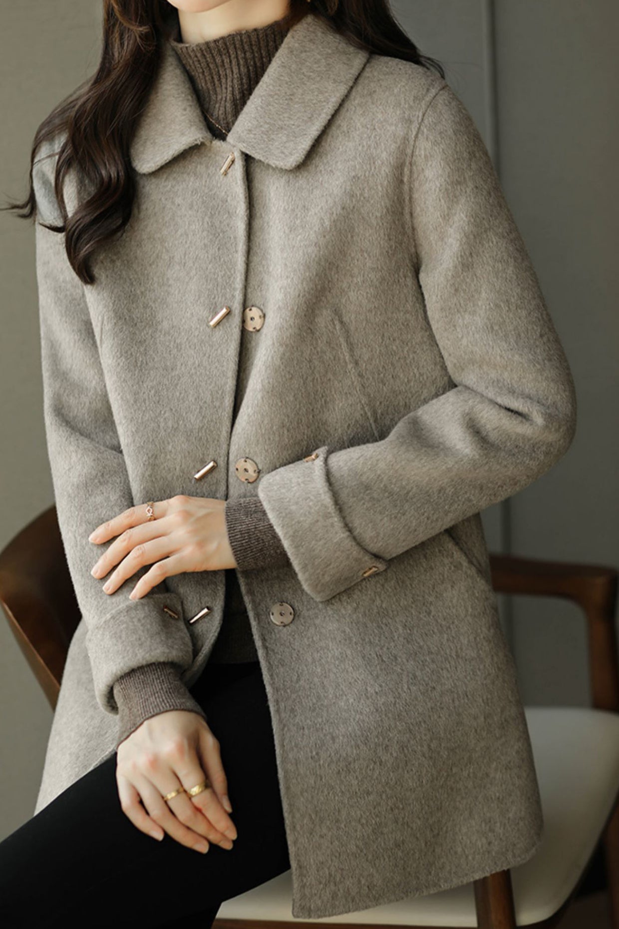 Stehkragen Melton Mantel mit umgeschlagenen Ärmeln und Futter