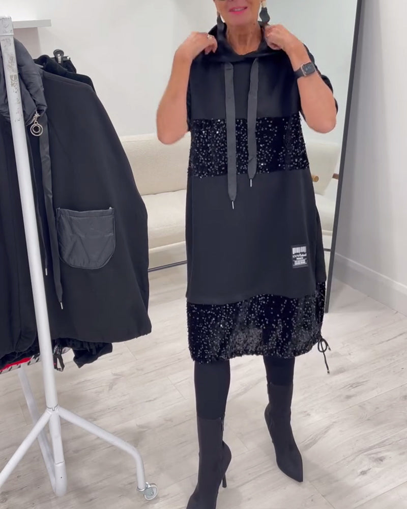 Kapuzenkleid mit trendigem Patchwork