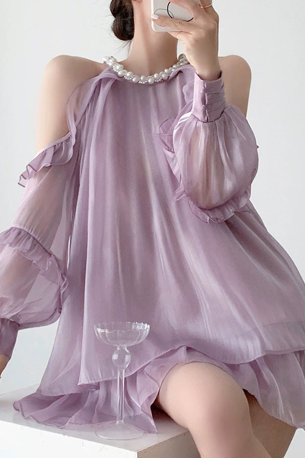 Off-Shoulder Halterkleid mit Perlenverzierung