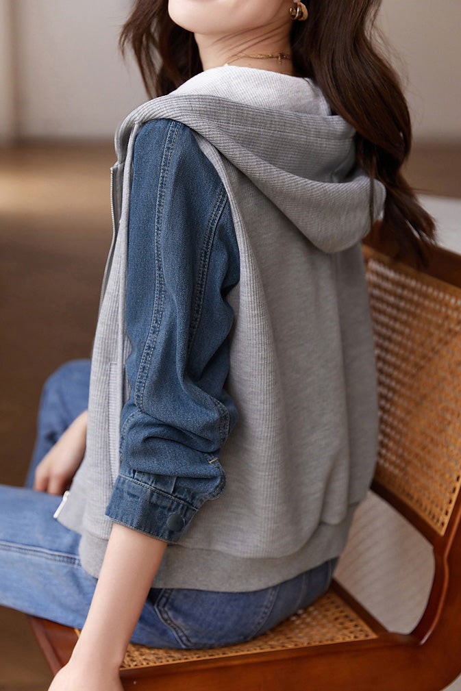 Kapuzensweatjacke aus Denim mit Kontrast