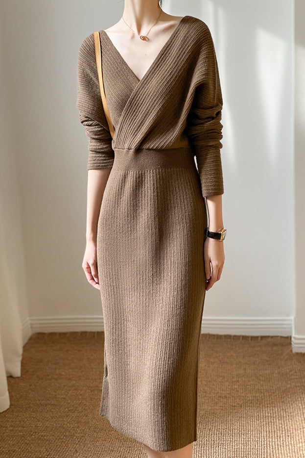 Surplice Neck Voluminöses Langstrickkleid - 2 Farben verfügbar