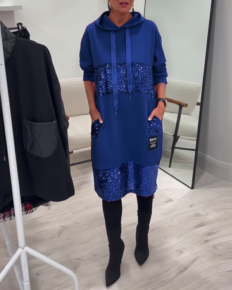 Kapuzenkleid mit trendigem Patchwork