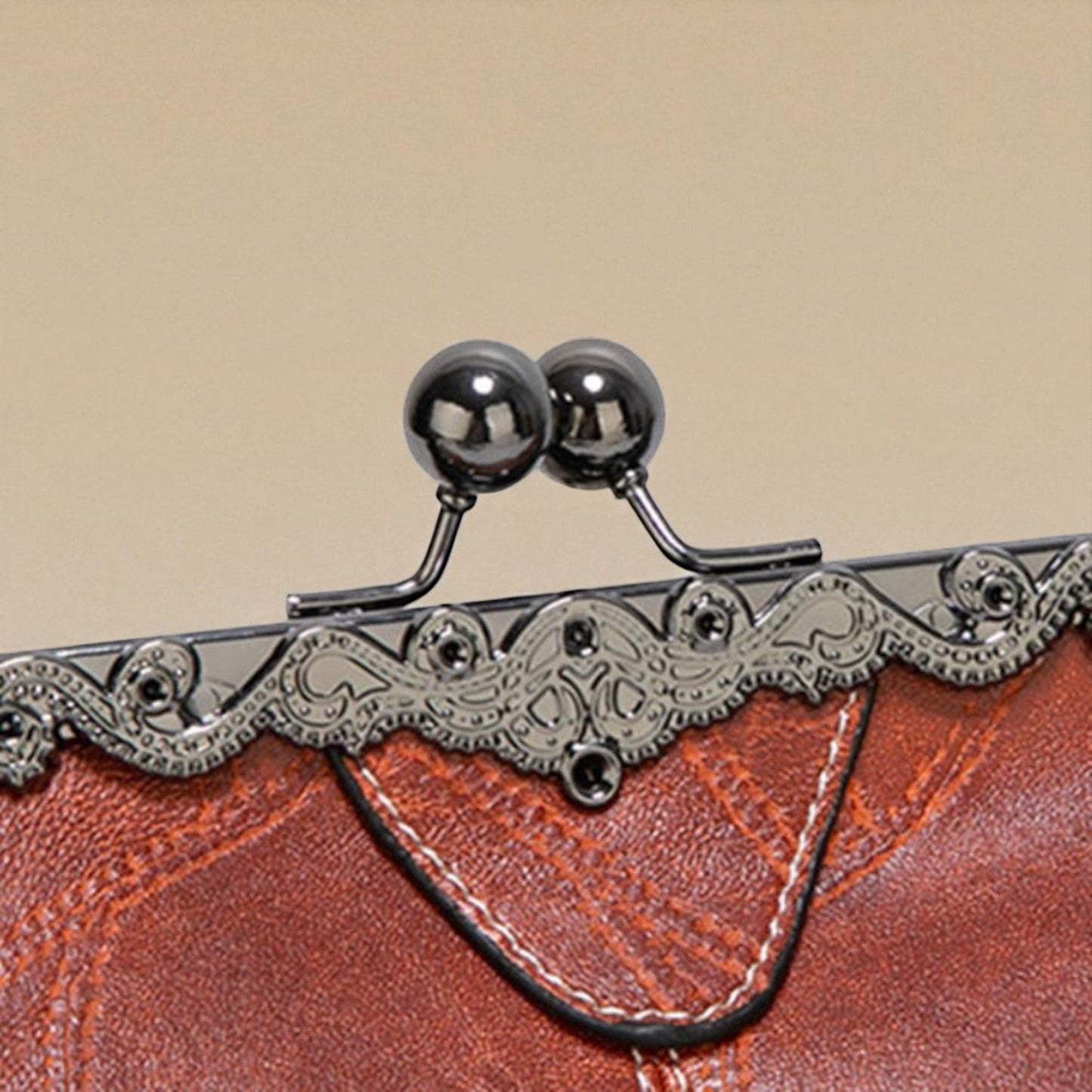 Vintage-Handtasche mit Druckverschluss