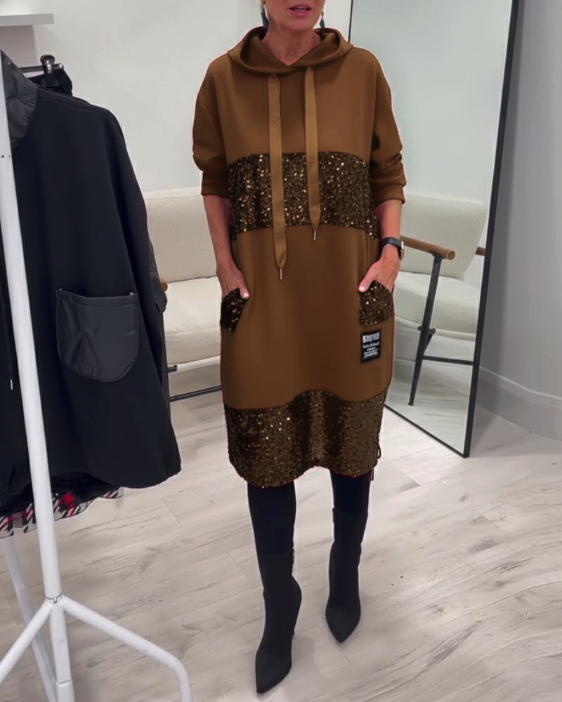 Kapuzenkleid mit trendigem Patchwork