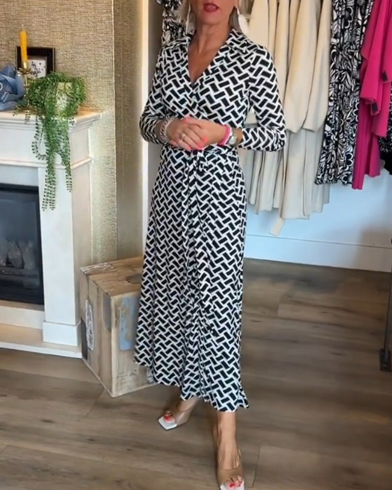 Kleider mit schlank machenden und bedruckten Eigenschaften