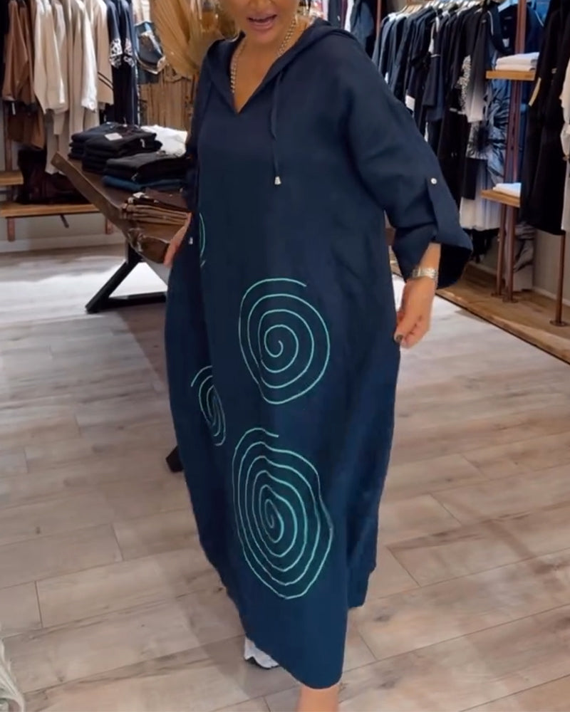 Langärmliges Kapuzenkleid Groß