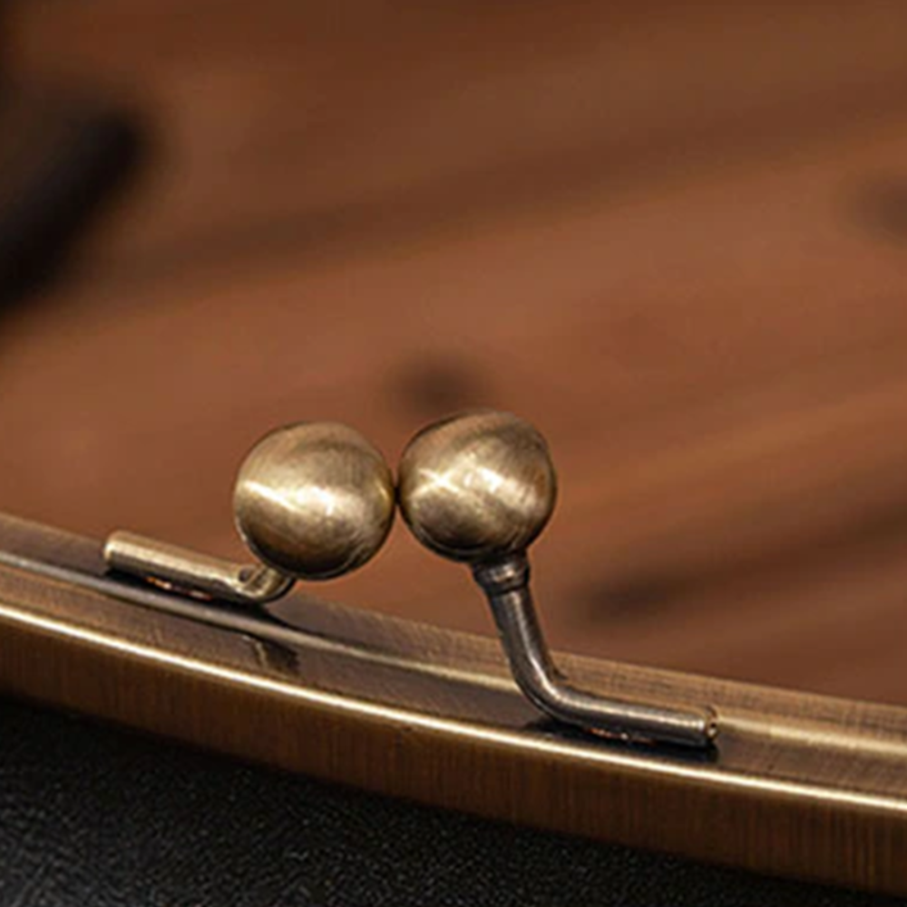 Vintage Kiss-Lock Tasche - Retro Chic Essentials