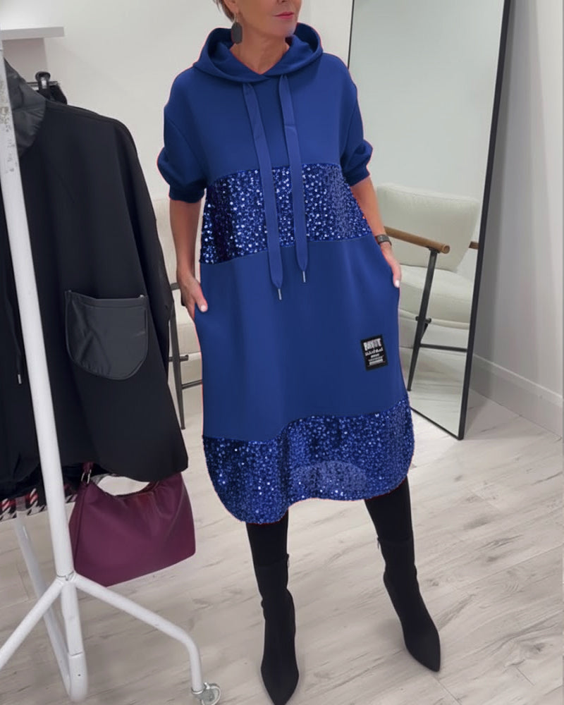 Kapuzenkleid mit trendigem Patchwork