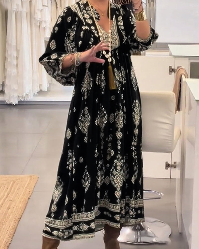 Lässiges Kleid mit Print und großen Taschen