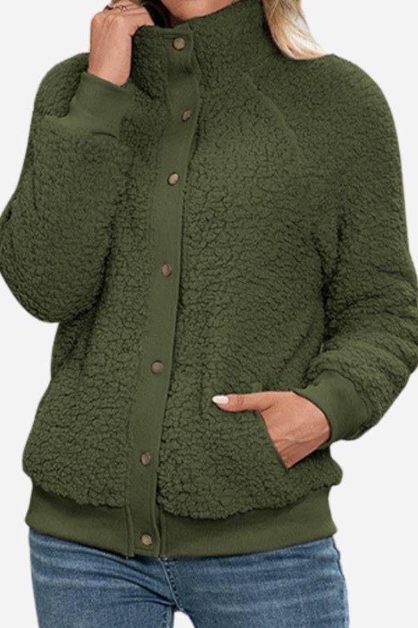 Gemütliche Langarm-Button-Sherpa-Jacke