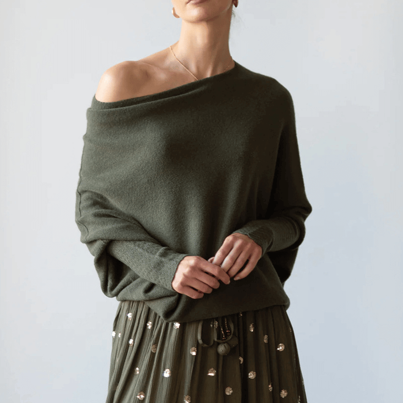 Bequemer Pullover mit elegantem Besatz an der Schulter