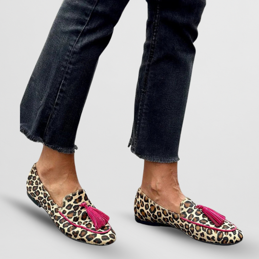 Mila™ | Kwast Detail Slippers