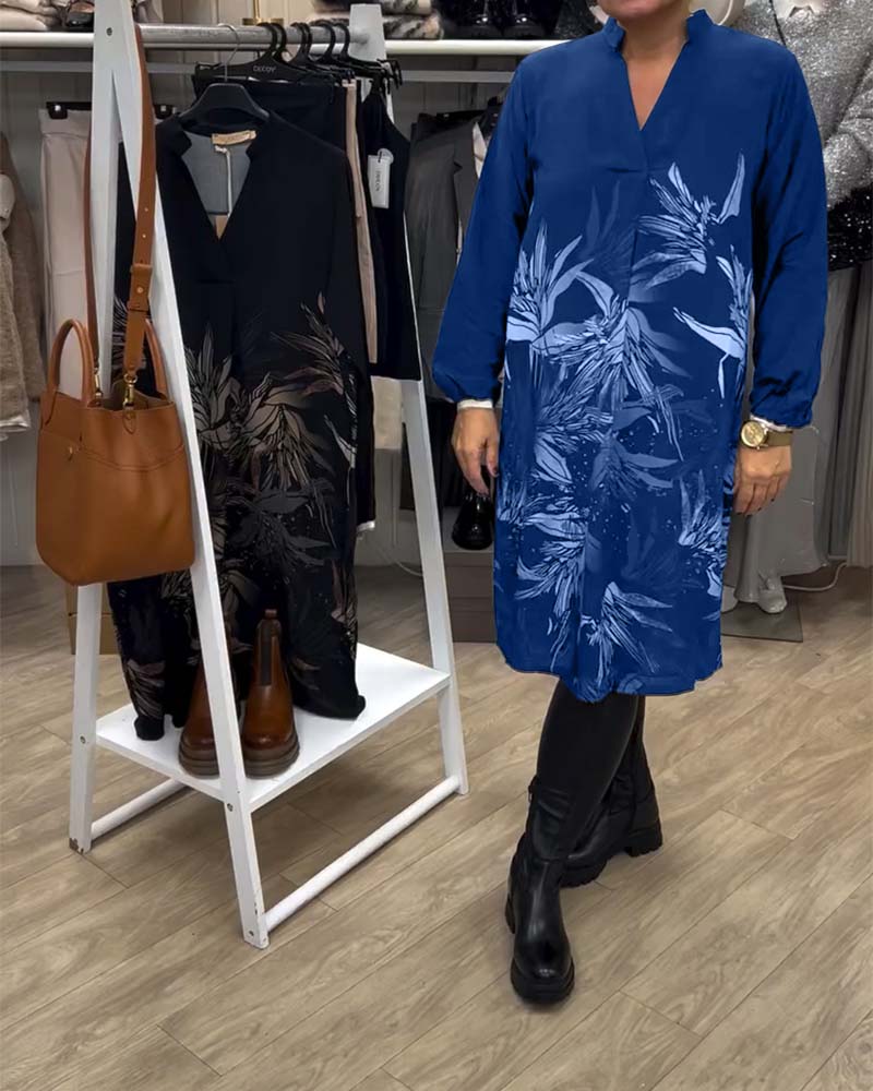 Kleid mit V-Ausschnitt, bedruckt mit Blättern, lange Ärmel
