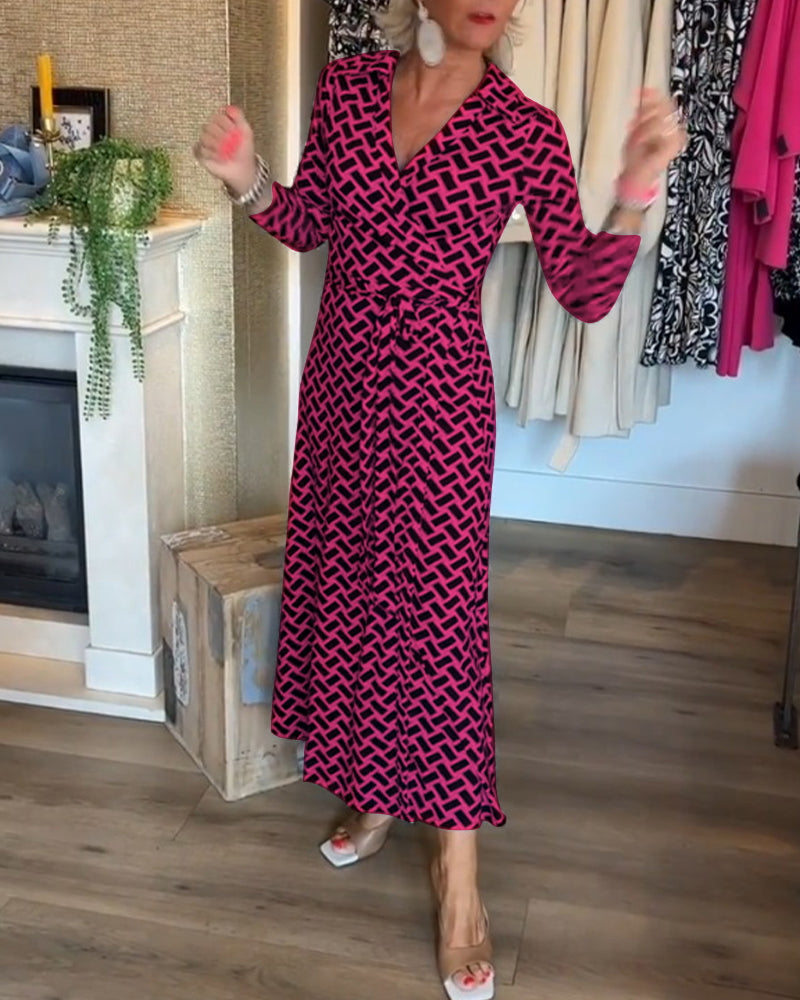 Kleider mit schlank machenden und bedruckten Eigenschaften