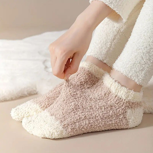 Warme Plüschsocken