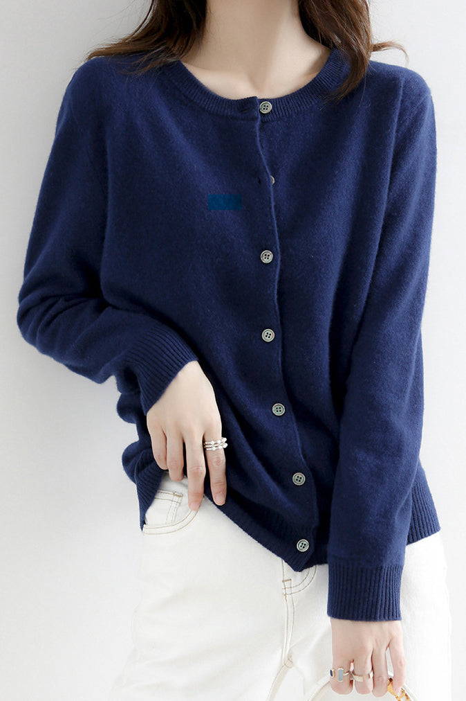 Rundhals Wollstrick-Cardigan - 12 Farben erhältlich