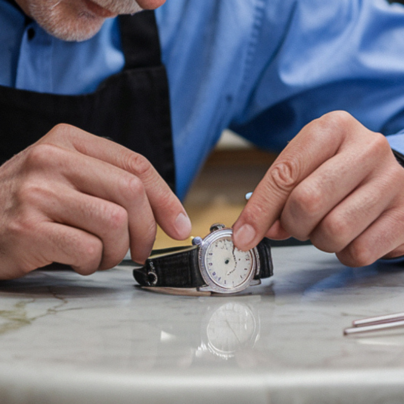 Alexander | Himmlisches Doppeltourbillon-Uhrenstück | 41mm