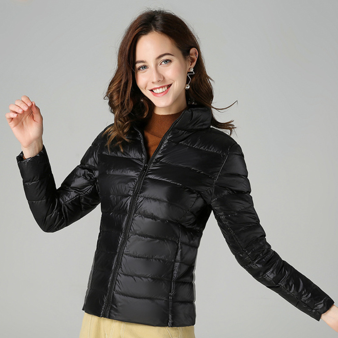 Theresia® | Neue ultraleichte Winterjacke mit weißen Entenfedern