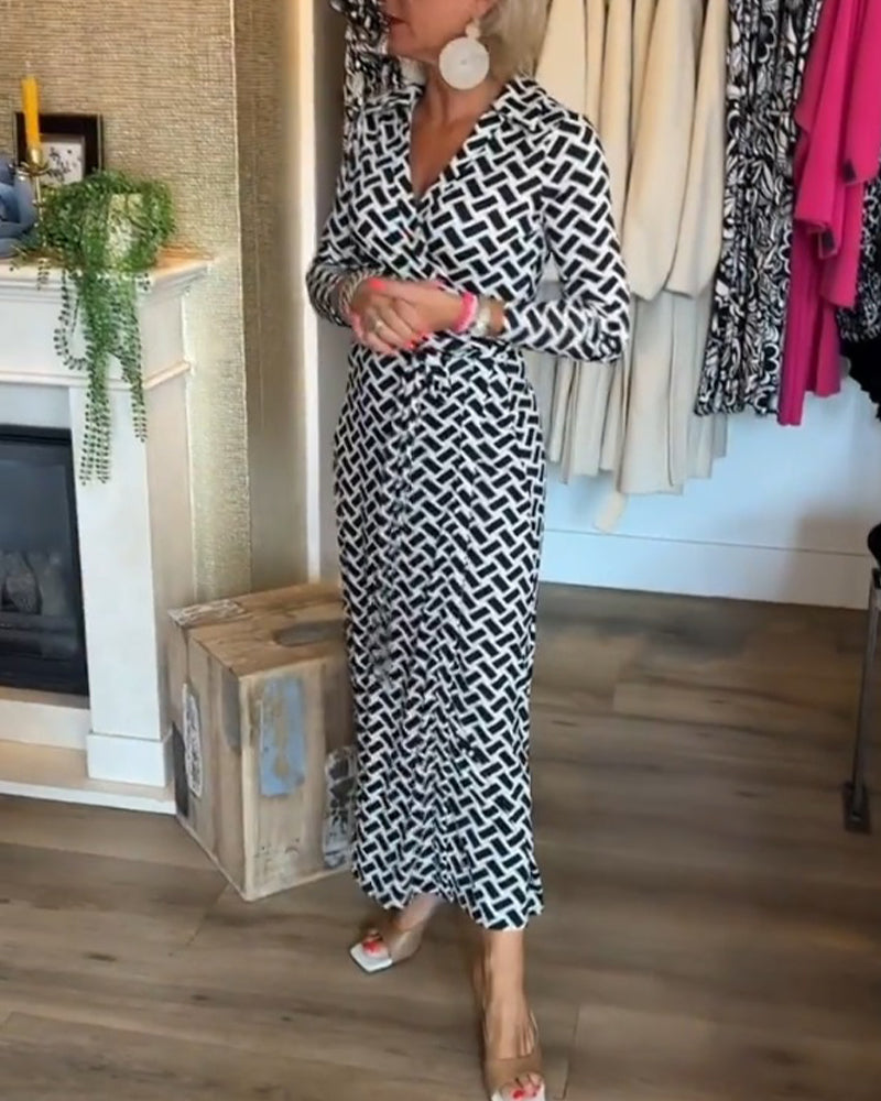 Kleider mit schlank machenden und bedruckten Eigenschaften