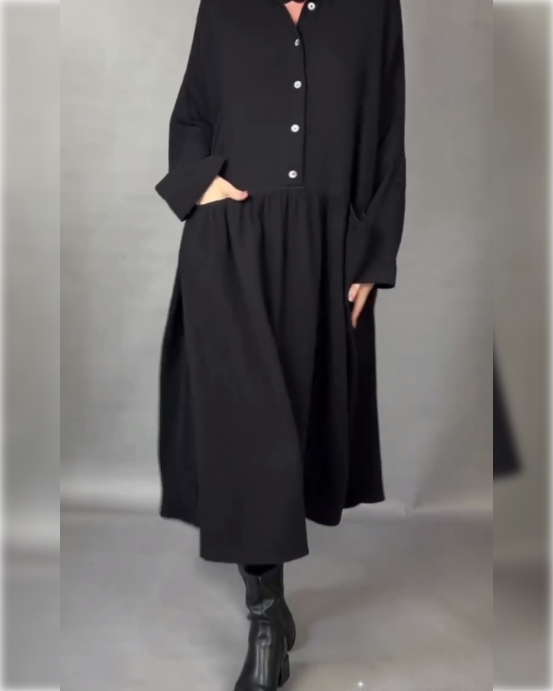 Oversize Kleid in A-Form mit Knopfkragen