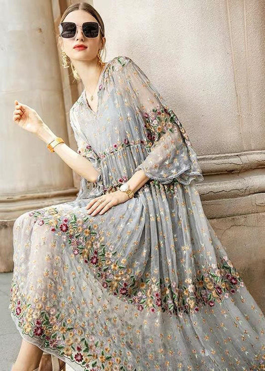 Boutique Graues V-Ausschnitt Besticktes Spitzen-Tüllkleid Zweiteiliges Set Frühling