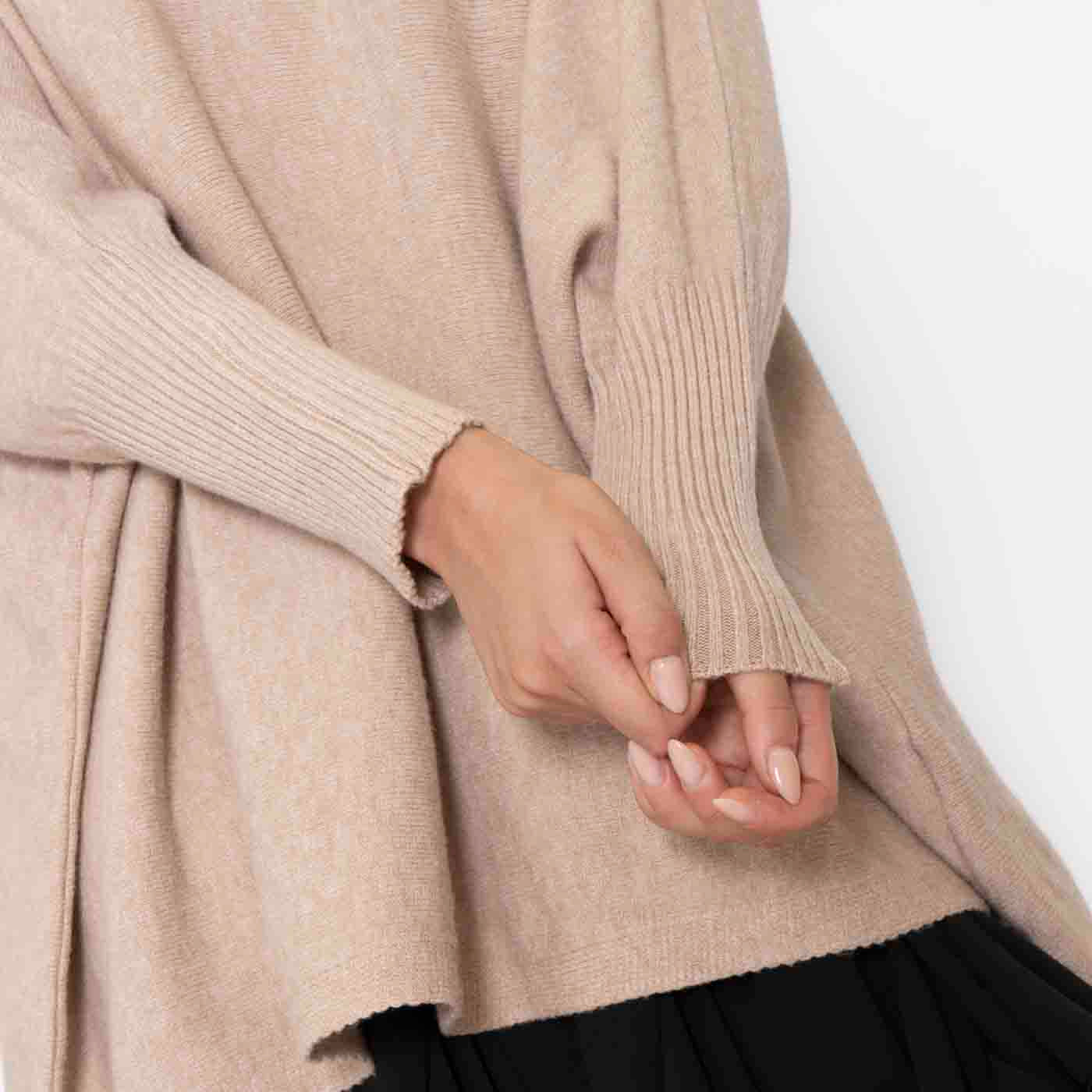 Gemütlicher Oversized Pullover Beige - Herrlich warm!