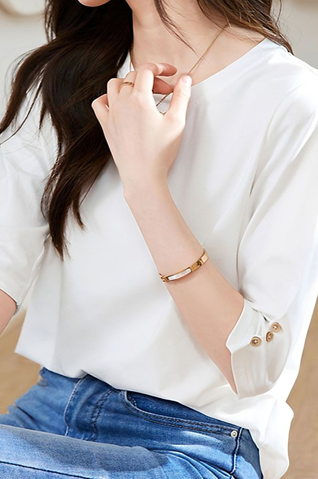 Minimalistisches Rundhals-T-Shirt mit drei Viertelärmeln