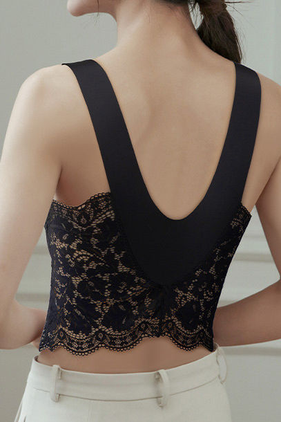 Spitzen-Latex-Tanktop mit festen Cups