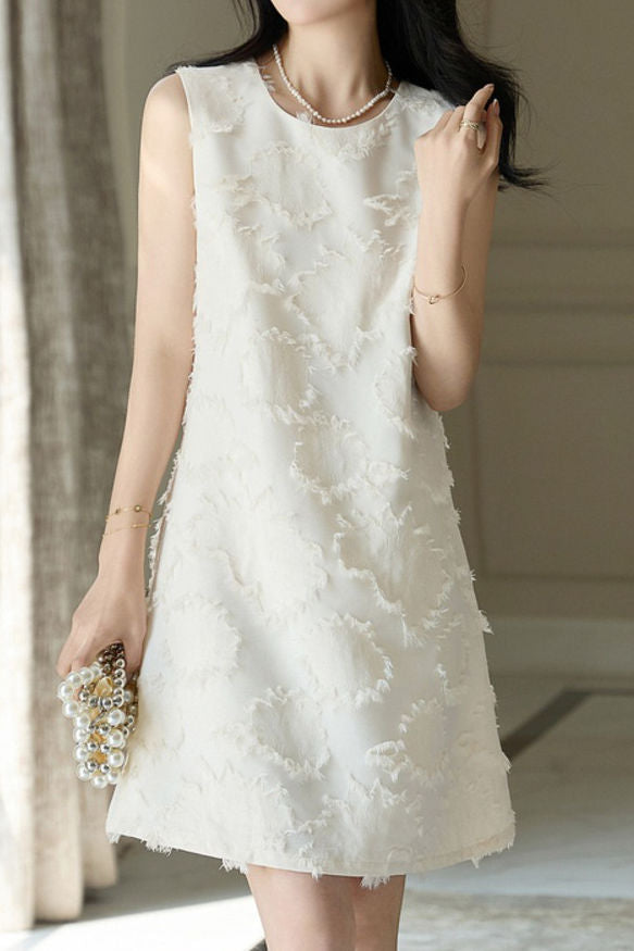 Einfarbiges ärmelloses Fransen Kleid