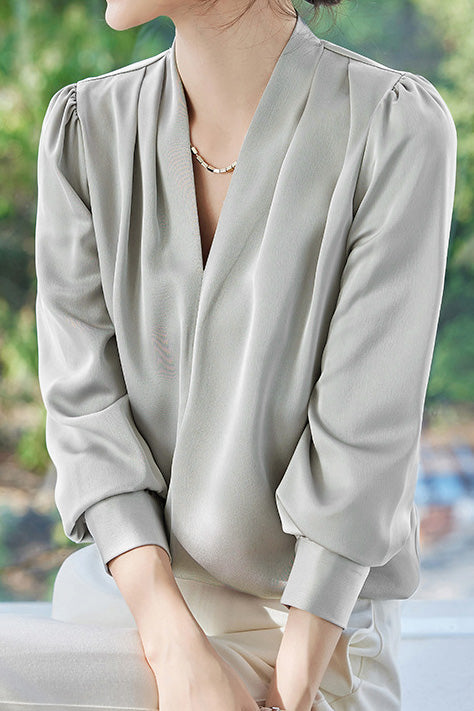 Exquisites Langarm V-Ausschnitt Satinhemd