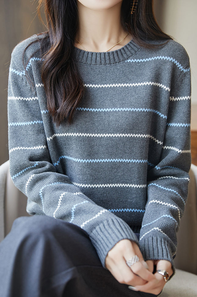 Wellig Gestreiftes Rundhals-Strickoberteil