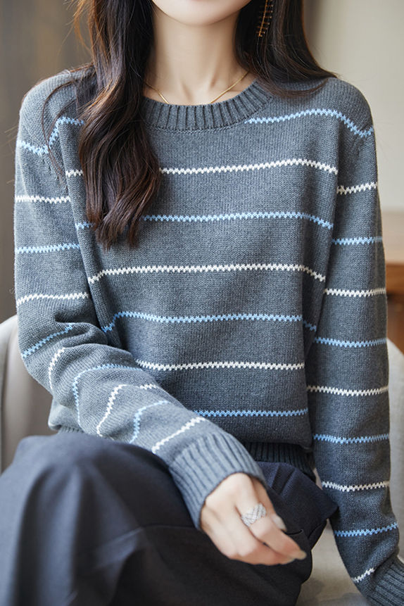 Wellig Gestreiftes Rundhals-Strickoberteil