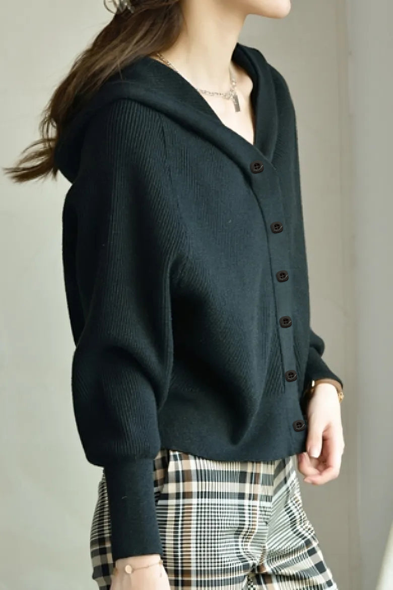 Lässiger Strickcardigan mit Batwing-Ärmeln und Kapuze