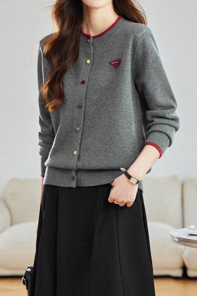 Lässiger bunter Knopf Rundhals Strickcardigan