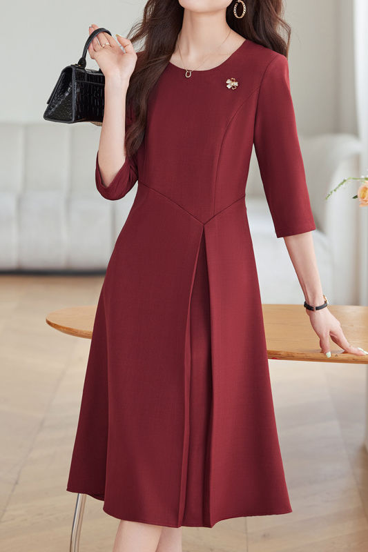 Einfach Elegantes Mid-Sleeve Faltenkleid