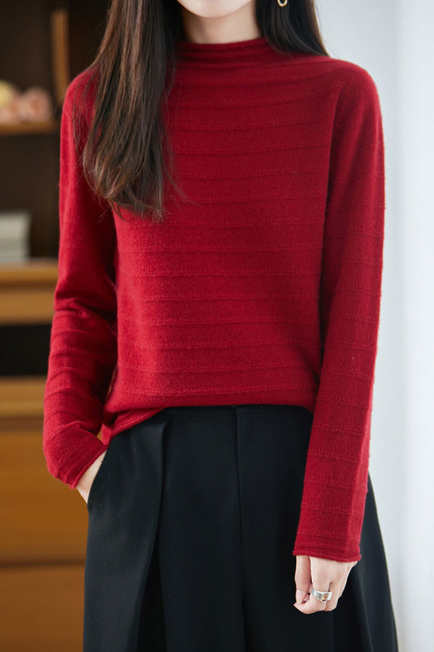 Lässiger vielseitiger Pullover mit halbem hohen Kragen und Rippstruktur