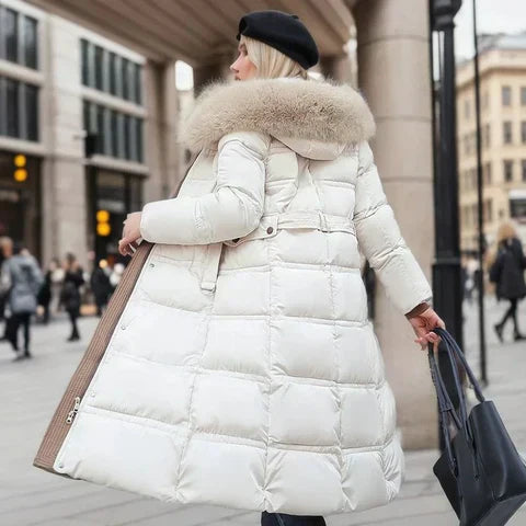 Signy | Winterparka mit Pelzkapuze