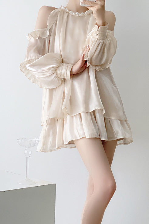 Off-Shoulder Halterkleid mit Perlenverzierung