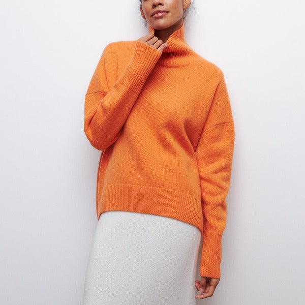 Der Iris Rollkragenpullover — Cloud Soft